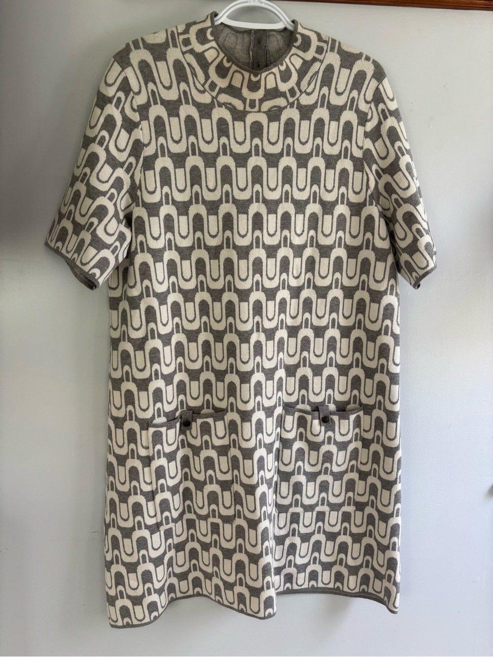 Anthropologie Cream and Gray Geometric Short-Sleeve Shift Dress